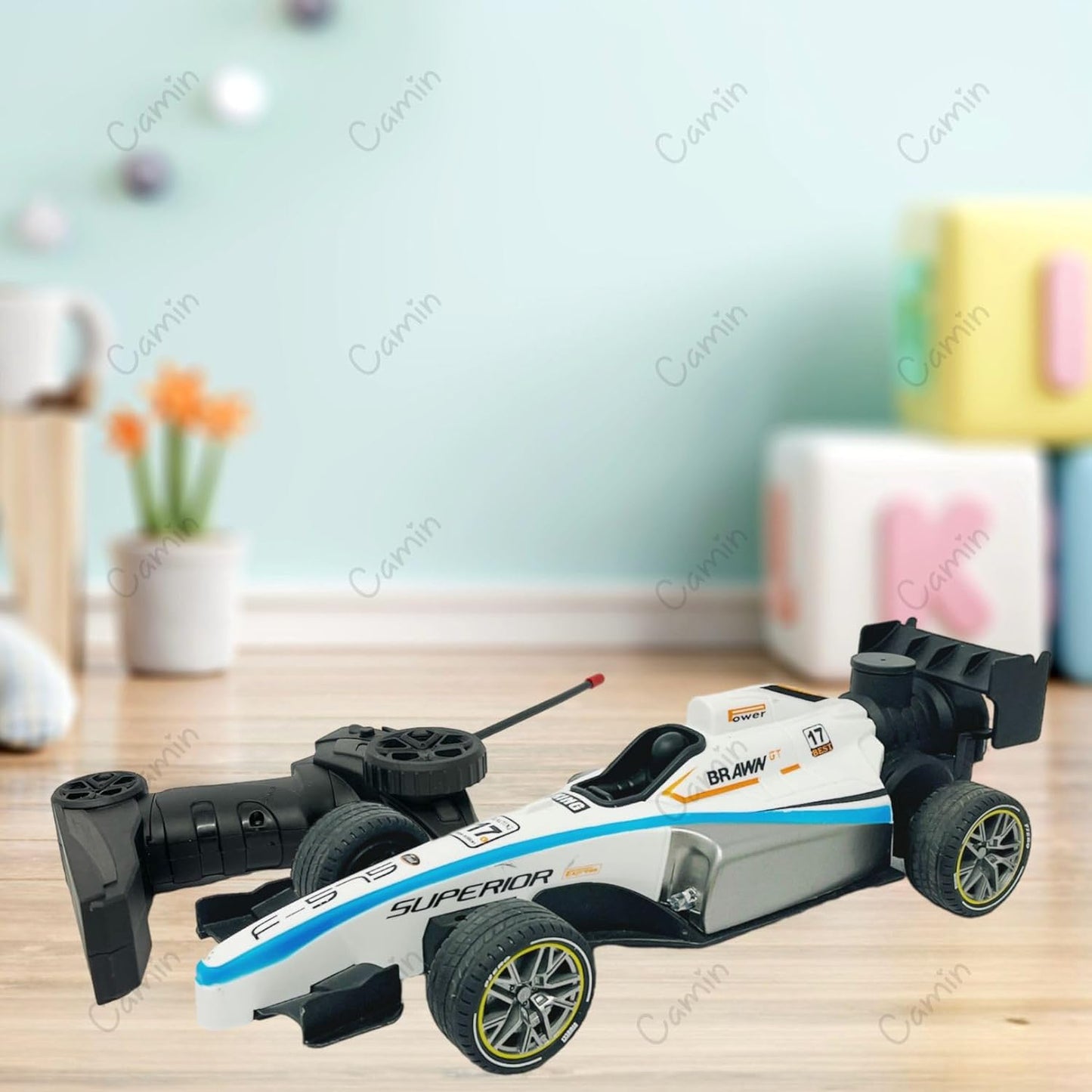 Camin High Speed RC Car, 2WD, 1:14 Scale, Formula Car Toy for Boys 5+ Years, Rechargeable, Lights & Smoke Spray, White